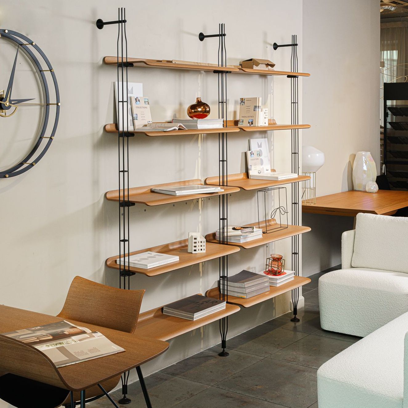 Kartell Стеллаж Adam Wood SN от Kartell — в интерьере