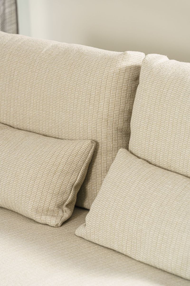 Poliform Уличный диван Magnolia Iroko nero от Poliform — в интерьере