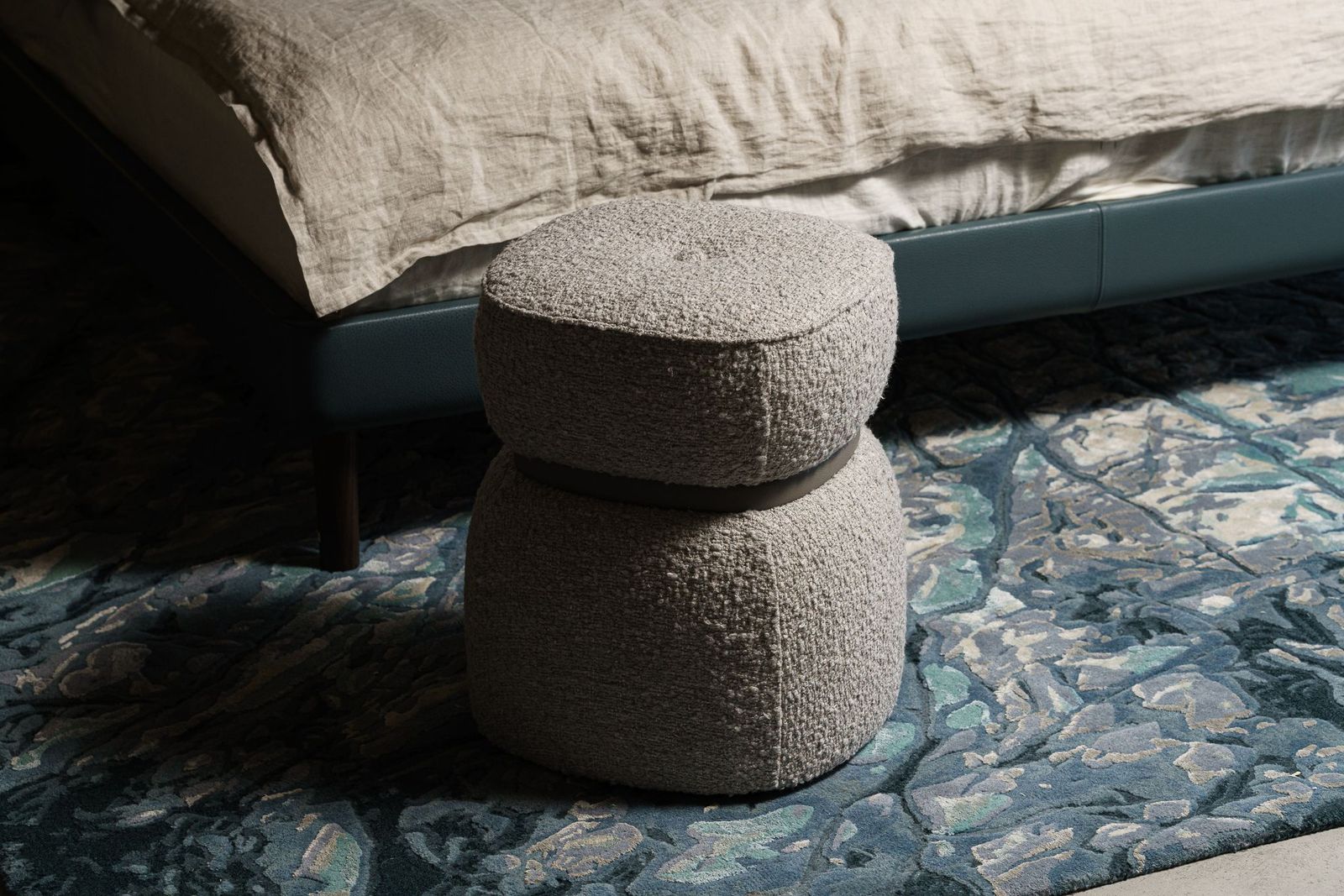 Poltrona Frau Пуф Lepli Haruka Light grey от Poltrona Frau — в интерьере