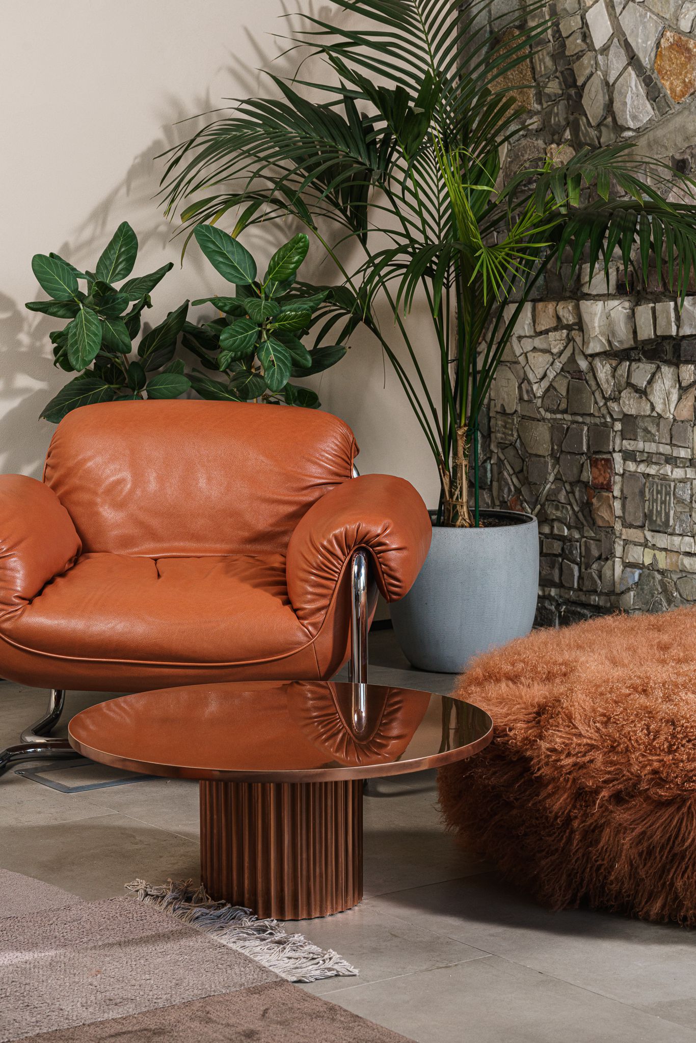 Baxter Журнальный столик Allure polished Copper 75 от Baxter — в интерьере