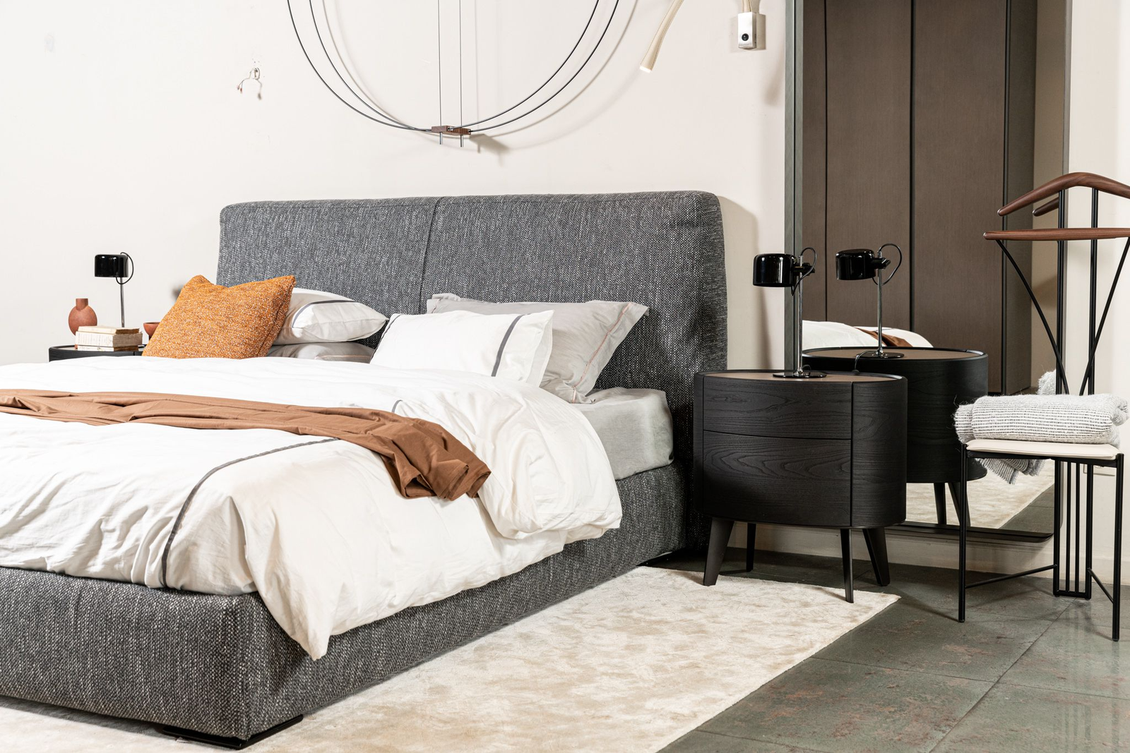 Flou Кровать Myplace Seattle Cenere 857 от Flou — в интерьере