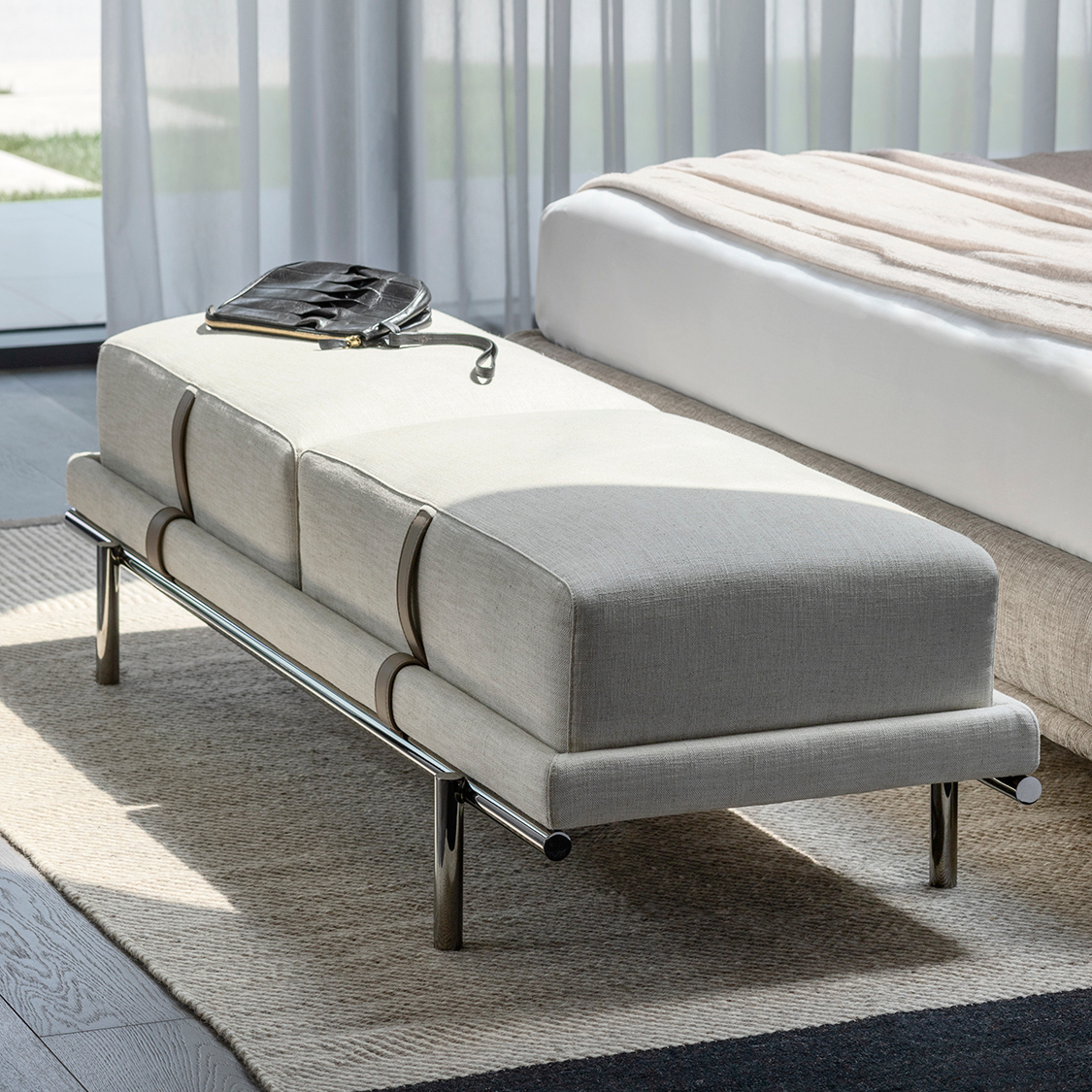 Flou Банкетка New Bond 752 Charles Grey от Flou — в интерьере
