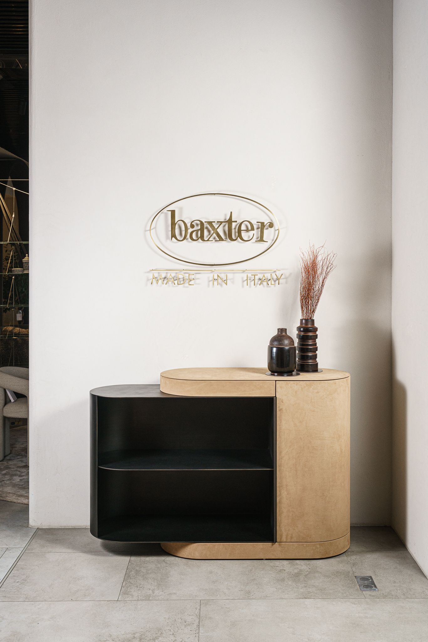 Baxter Комод в коже Blend Kashmir Biscuit от Baxter — в интерьере