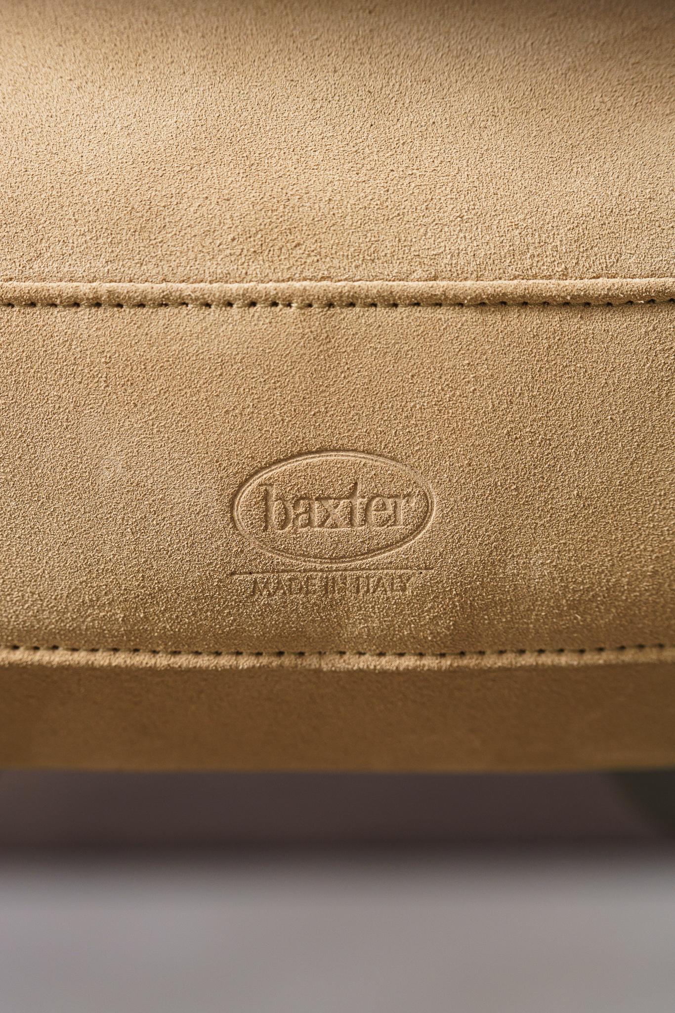 Baxter Кресло Stig Reverse Wheat от Baxter — в интерьере