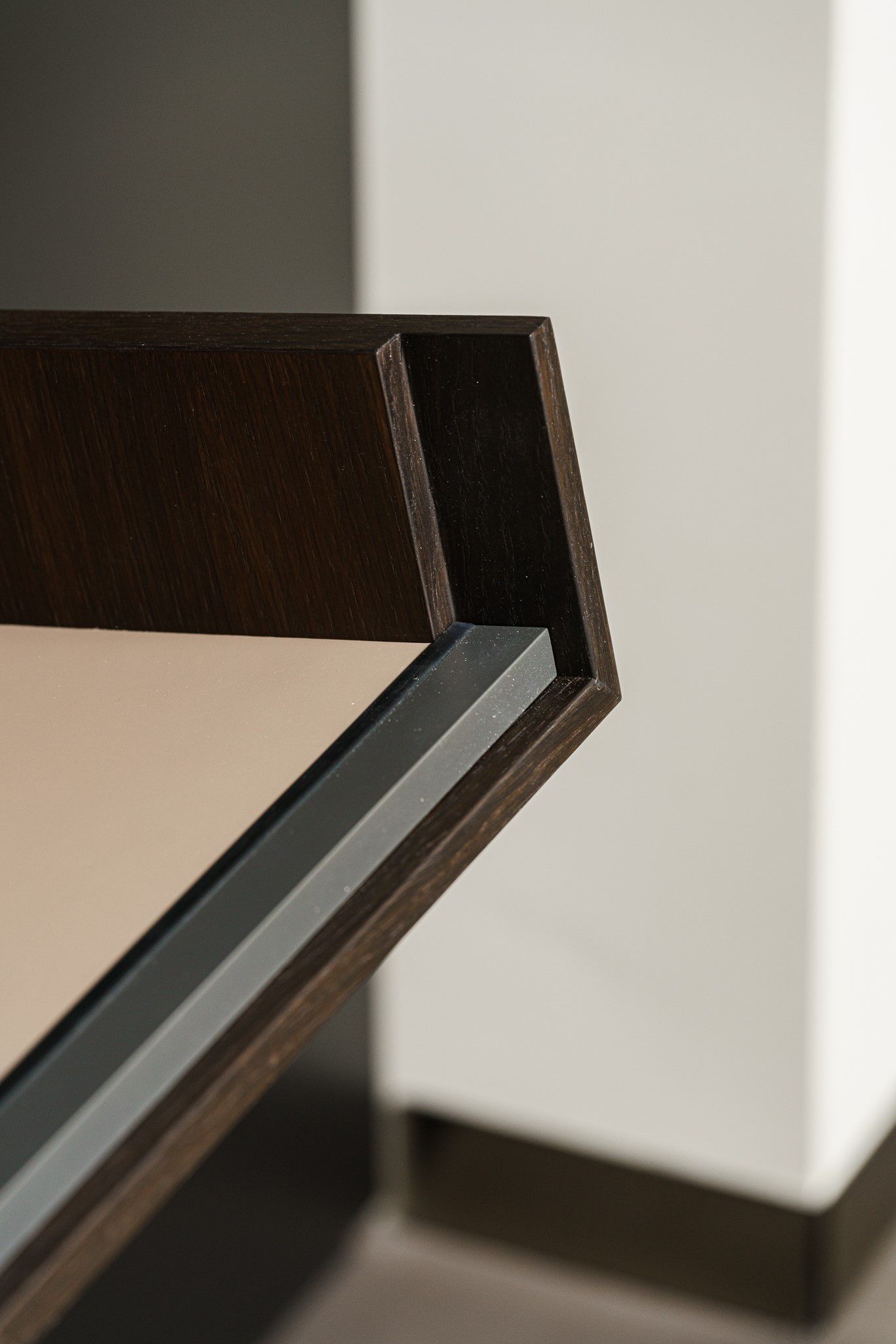Poliform Система хранения Wall System от Poliform — в интерьере