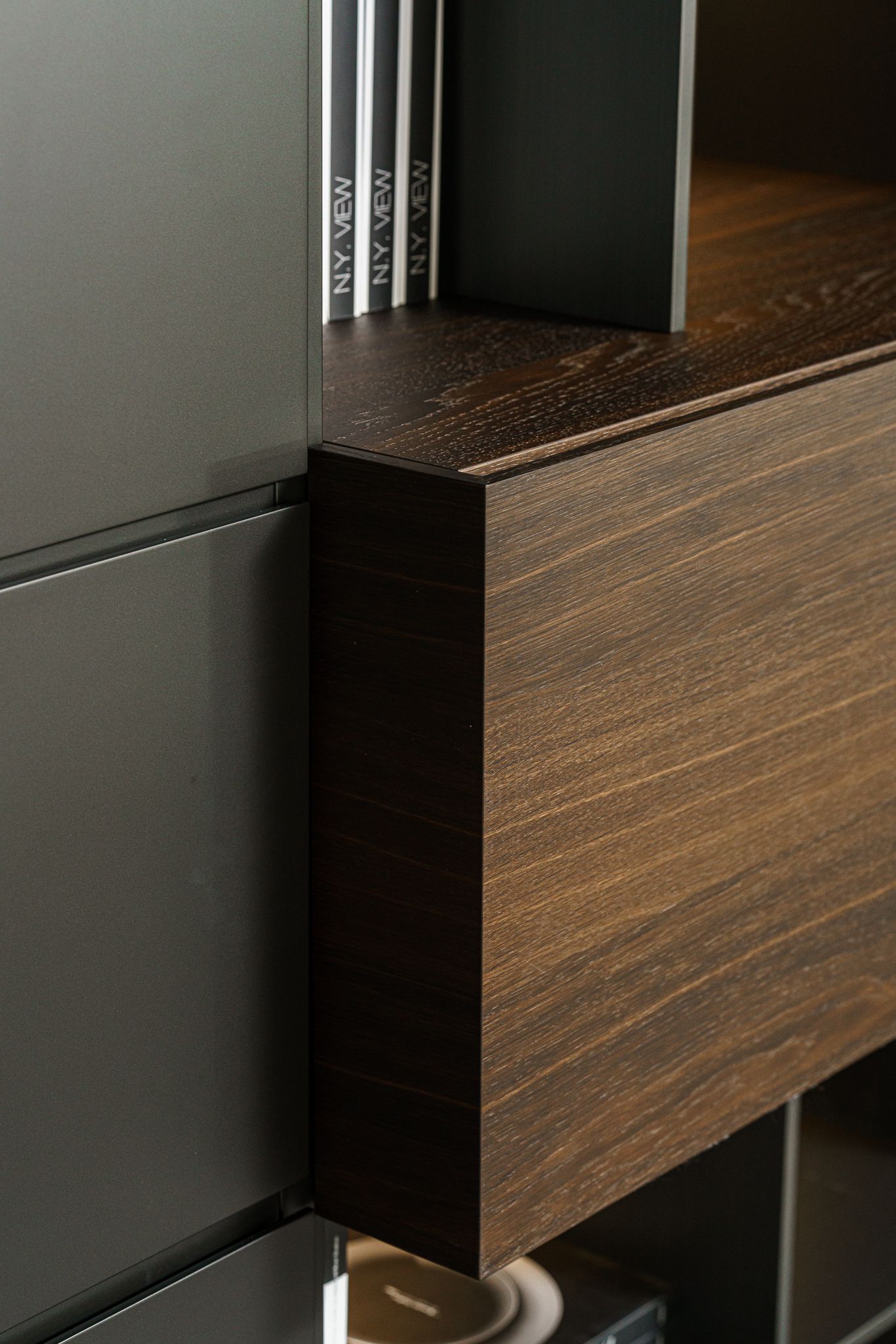 Poliform Система хранения Wall System от Poliform — в интерьере