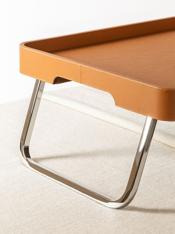 Poltrona Frau Поднос для кровати Tableware от Poltrona Frau — в интерьере