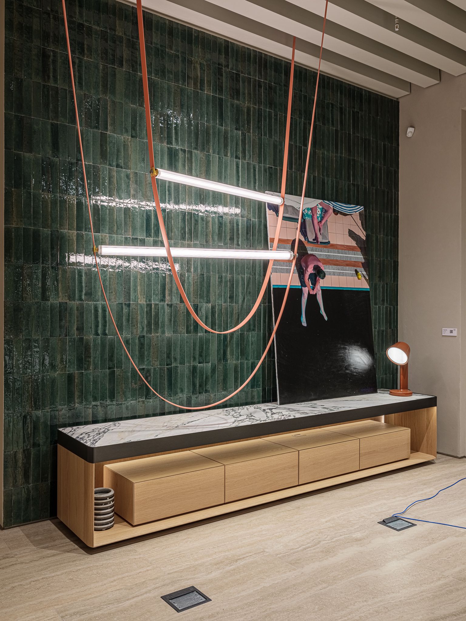 Flos Люстра Wireline Pink от Flos — в интерьере
