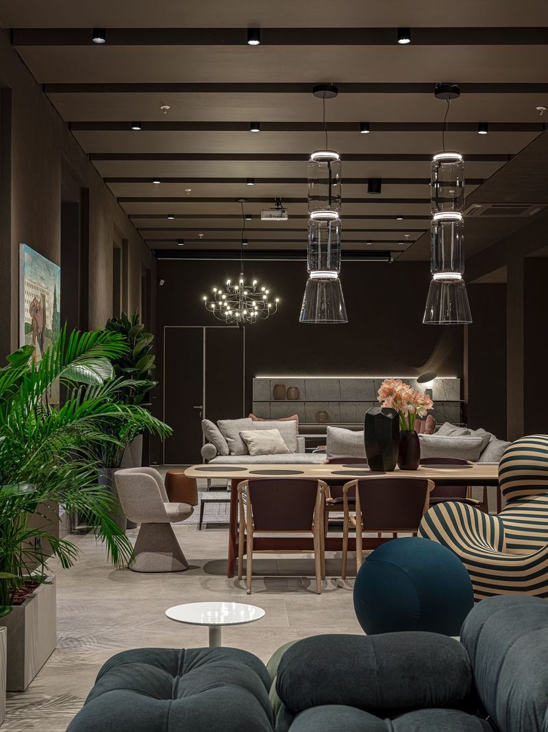 Flos Подвесной светильник Noctambule 2 Low Cylinder Cone от Flos — в интерьере