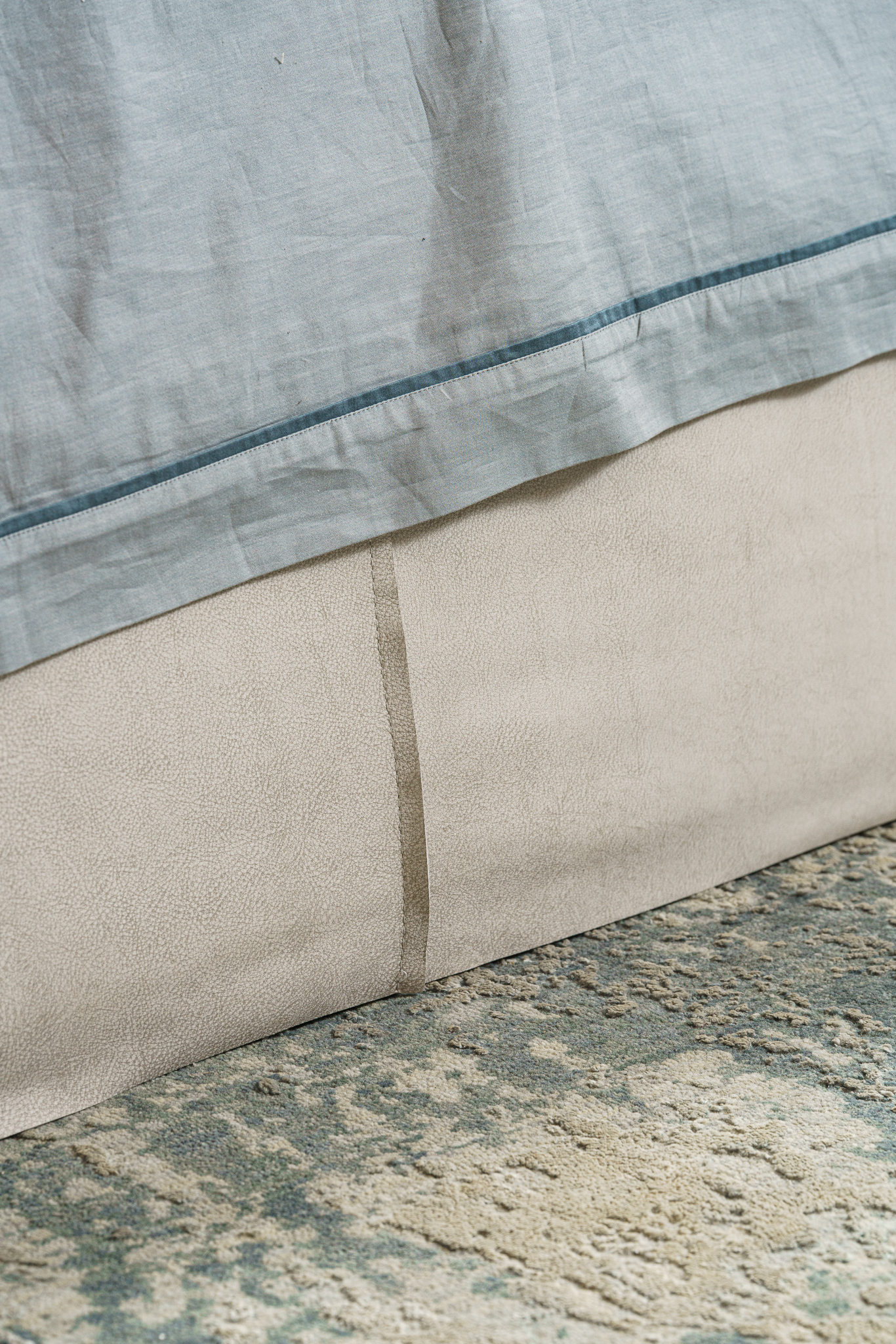 Baxter Кровать Paris Slim 180 Bo.Hemian Rice от Baxter — в интерьере