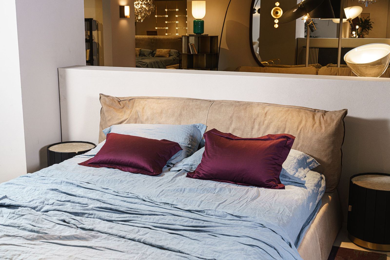 Baxter Кровать Paris Slim 160 Bo.Hemian Savana от Baxter — в интерьере