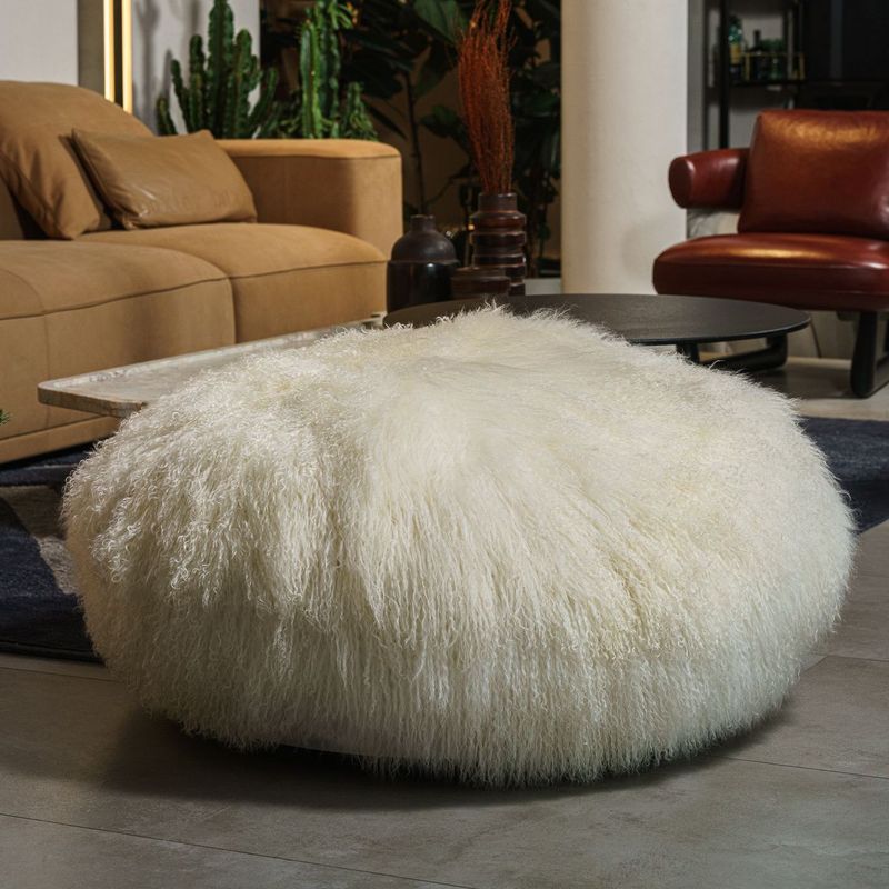 Baxter Пуф Aura Mongolia White / Chromed metal от Baxter — в интерьере