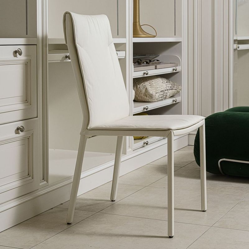 Cattelan Italia Стул без подлокотников Isabel H pelle 937 Palladio от Cattelan Italia — в интерьере