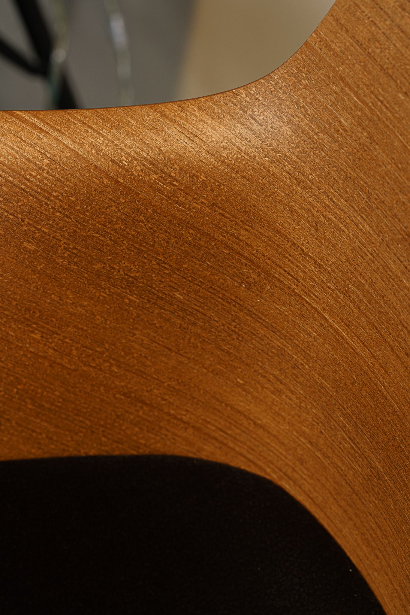 Kartell Кресло рабочее на колесах Earl of Wood от Kartell — в интерьере