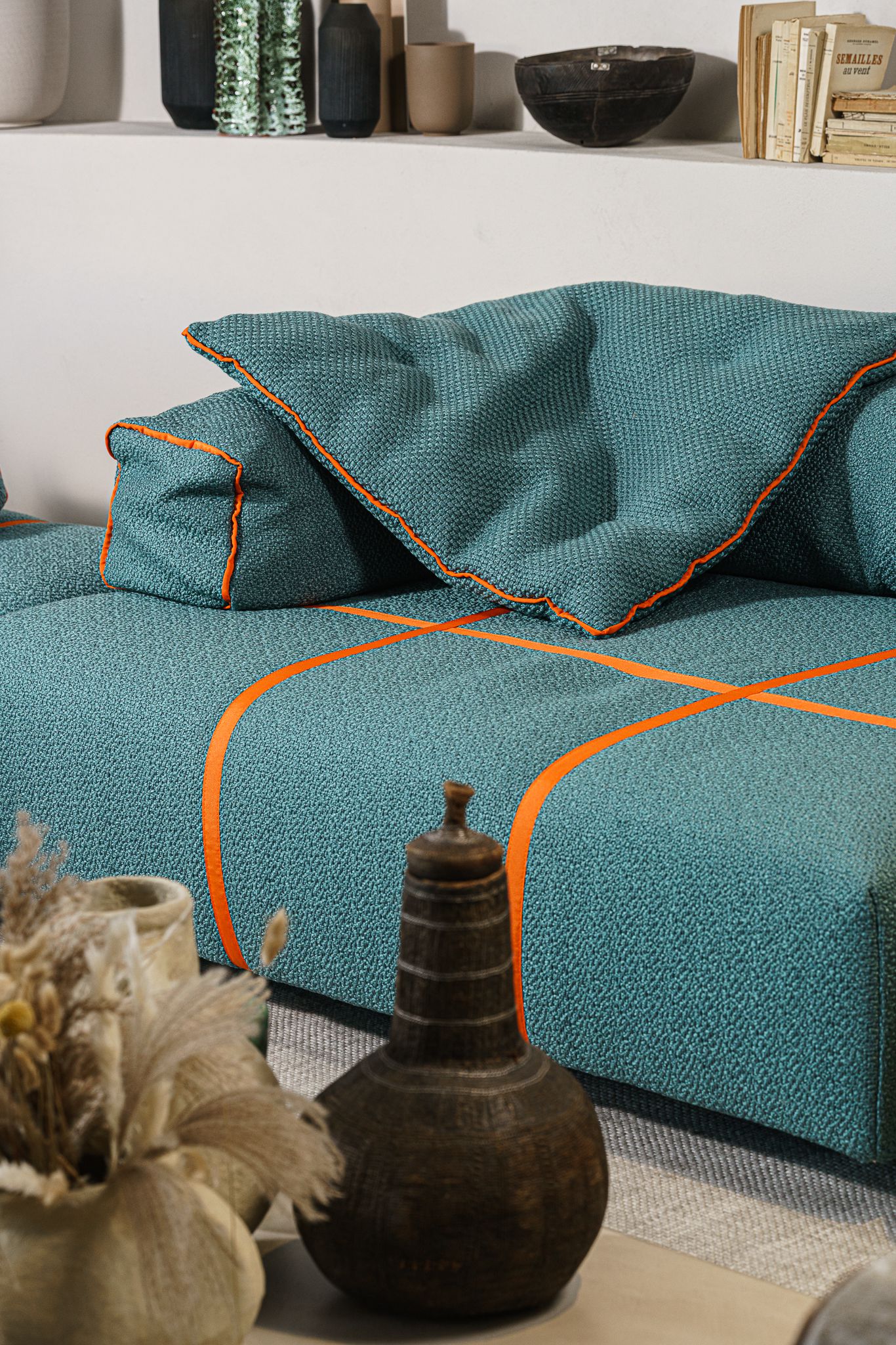 Baxter Уличная пуф-лежанка Panama Bold Outdoor 162*130 от Baxter — в интерьере