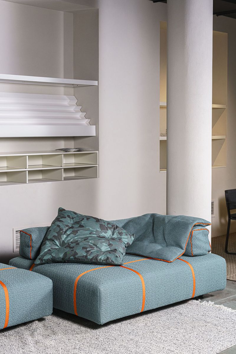 Baxter Уличная пуф-лежанка Panama Bold Outdoor 162*130 от Baxter — в интерьере