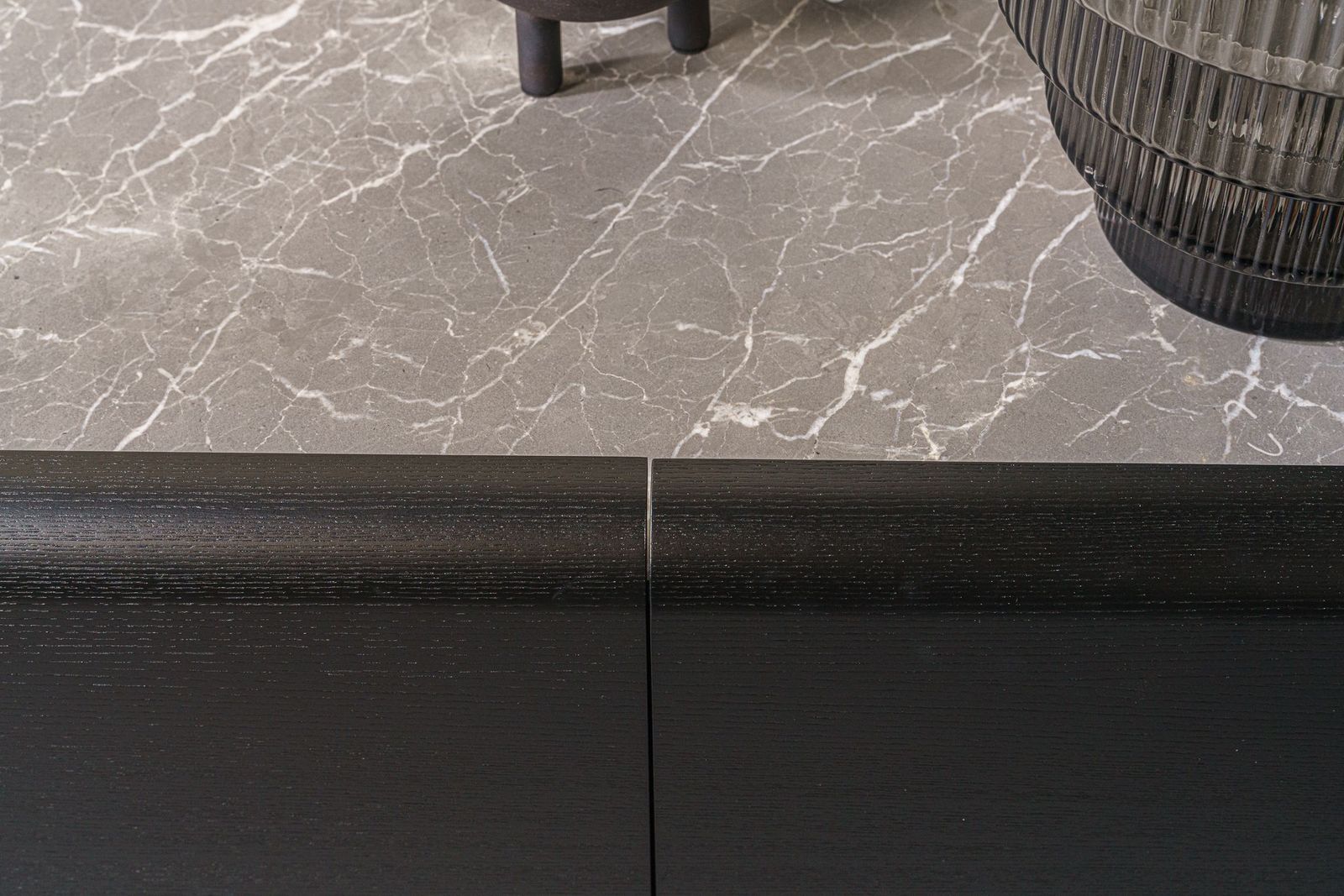 Flexform Комод Earl Marble/Wood от Flexform — в интерьере