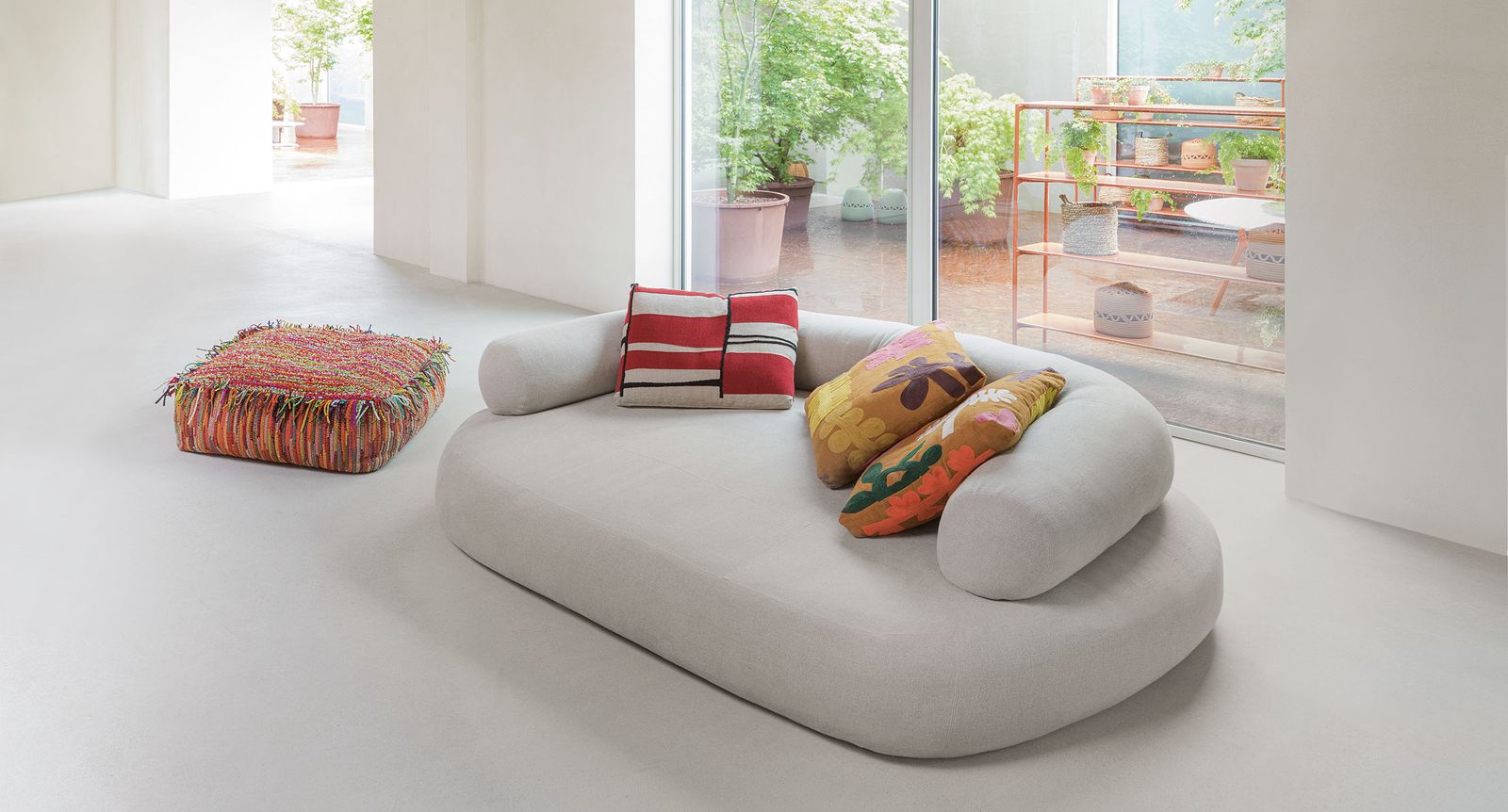 Paola Lenti Банкетка Zebru от Paola Lenti — в интерьере