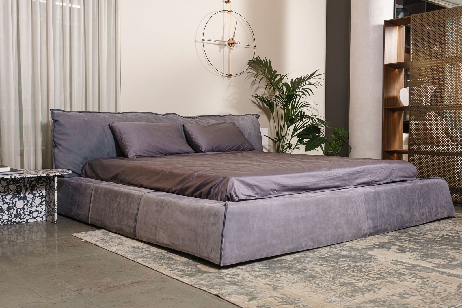 Baxter Кровать Paris 200 Kashmir Saphir от Baxter — в интерьере