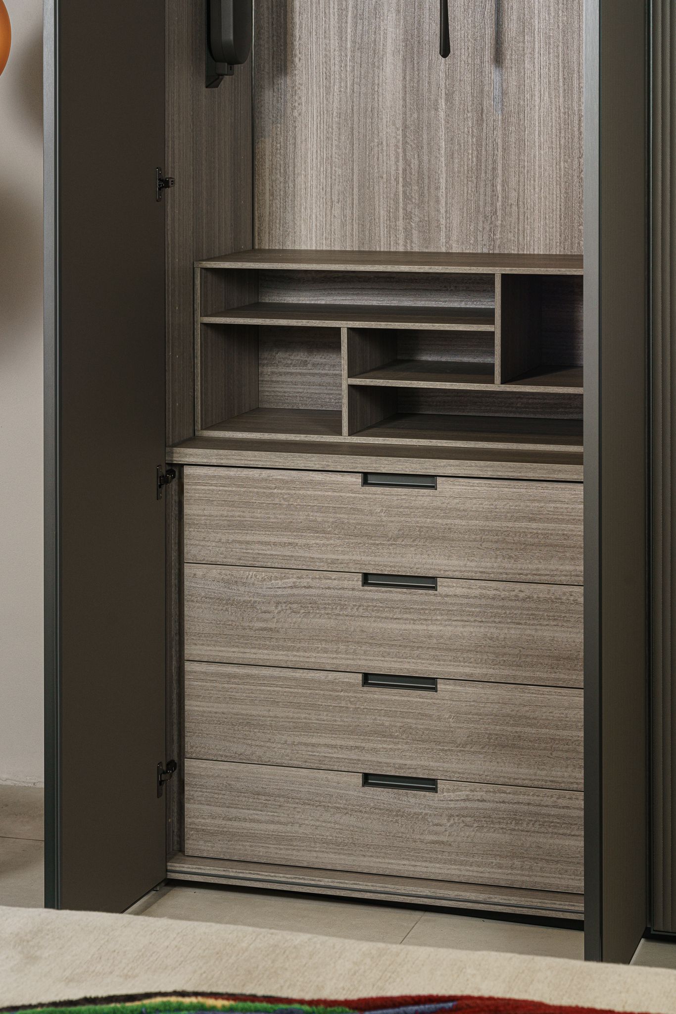Molteni&C Шкаф распашной Gliss Master Bamboo от Molteni & C — в интерьере