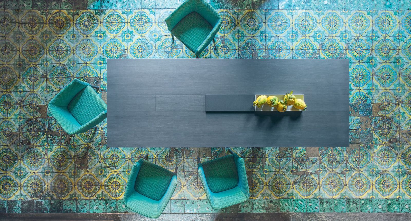 Paola Lenti Стол Kanji от Paola Lenti — в интерьере