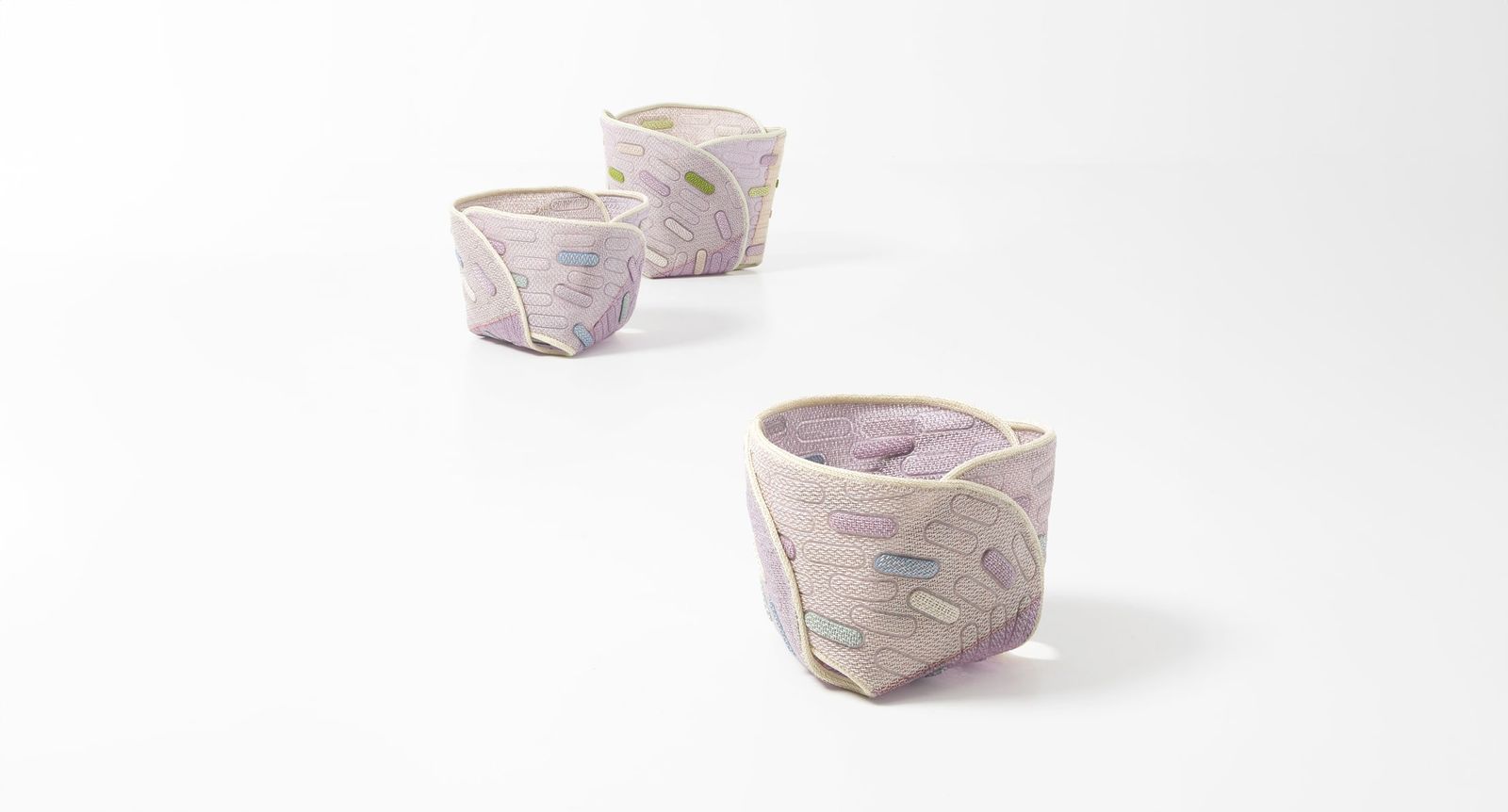 Paola Lenti Корзина Hana-arashi от Paola Lenti