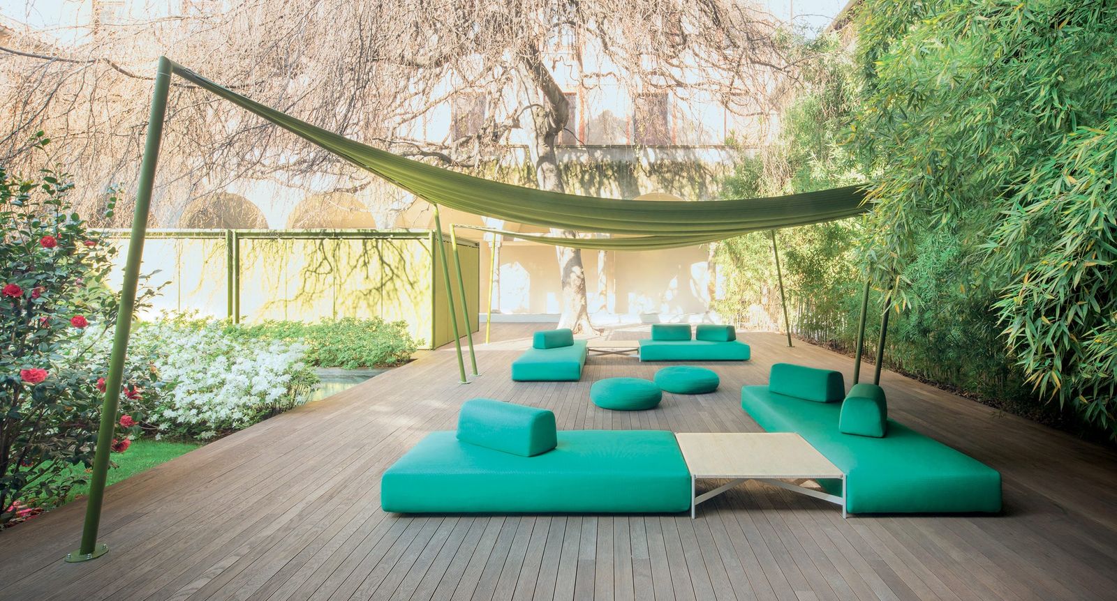Paola Lenti Затеняющая конструкция Ala от Paola Lenti — в интерьере