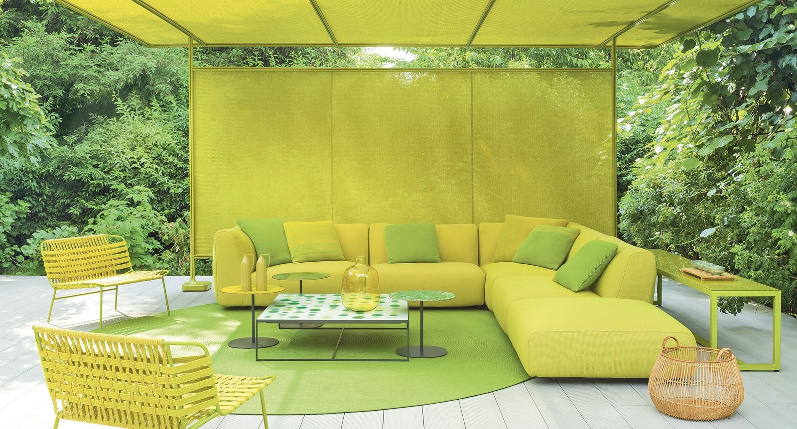Paola Lenti Журнальный столик Pois от Paola Lenti — в интерьере