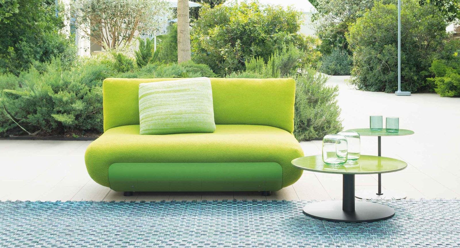 Paola Lenti Журнальный столик Giro от Paola Lenti — в интерьере