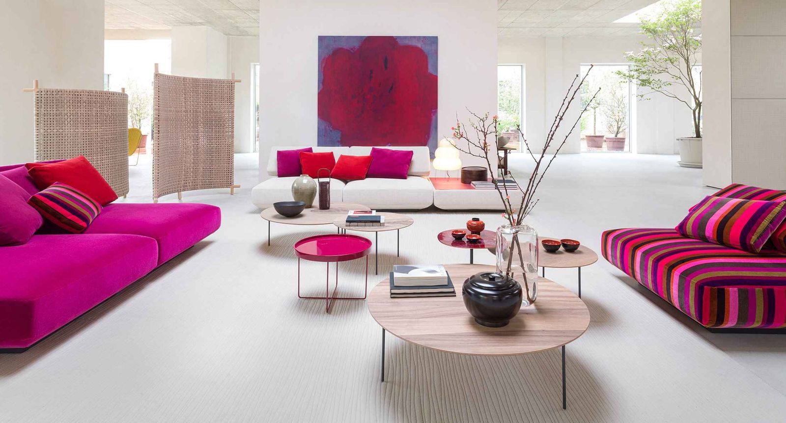 Paola Lenti Журнальный столик Elio от Paola Lenti — в интерьере