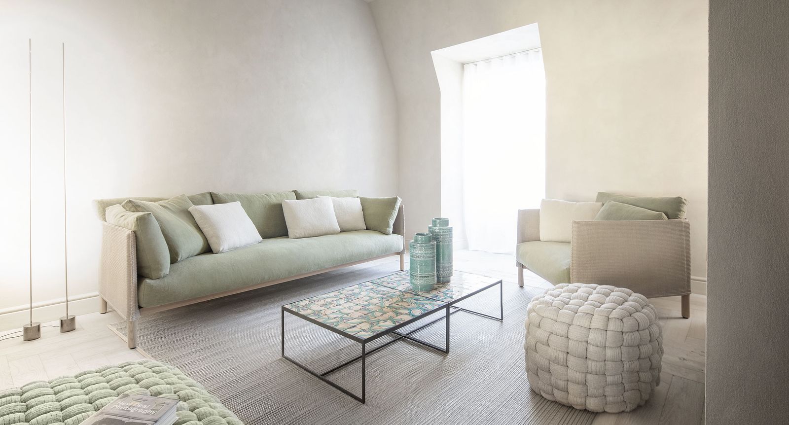 Paola Lenti Журнальный столик Cocci от Paola Lenti — в интерьере