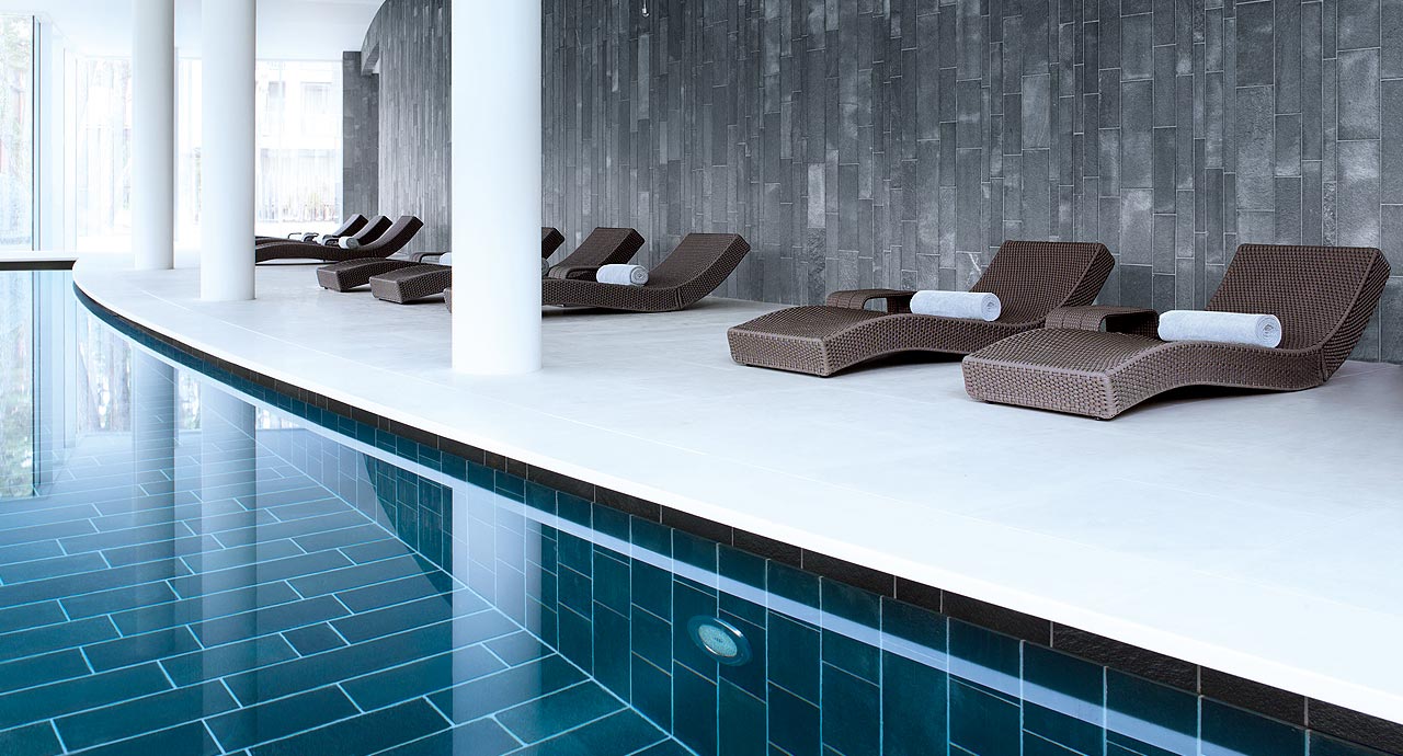 Paola Lenti Шезлонг Wave от Paola Lenti — в интерьере
