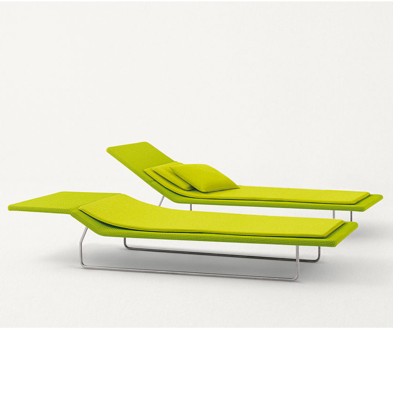 Paola Lenti Уличный шезлонг Surf от Paola Lenti