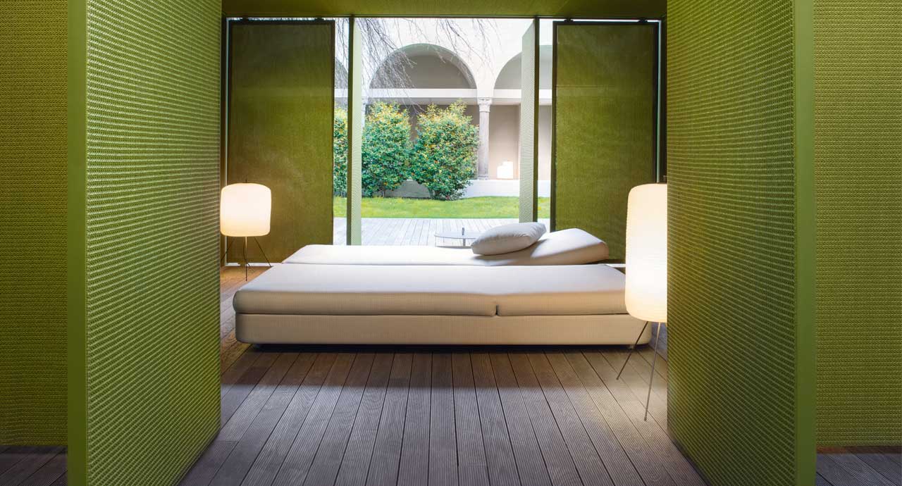 Paola Lenti Шезлонг Cove от Paola Lenti — в интерьере