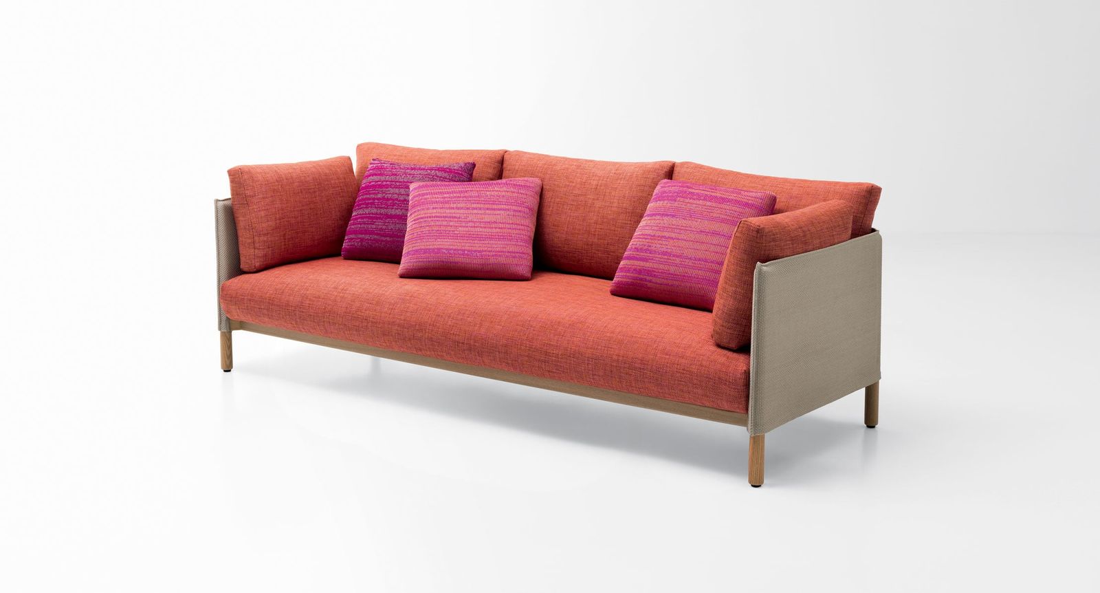 Paola Lenti Уличный диван Vespucci от Paola Lenti — в интерьере
