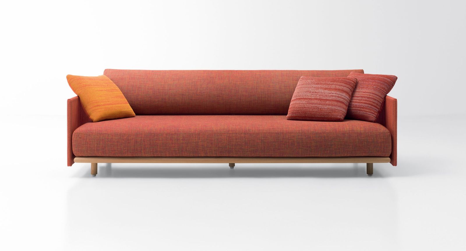 Paola Lenti Диван Harbour от Paola Lenti — в интерьере