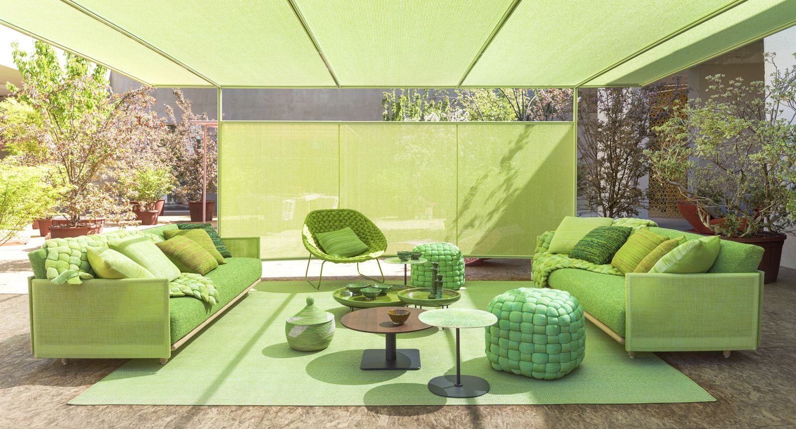 Paola Lenti Диван Harbour от Paola Lenti — в интерьере
