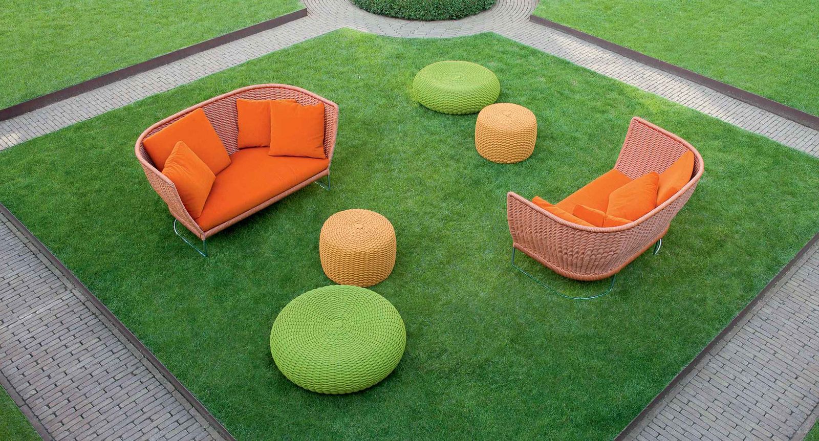Paola Lenti Уличный диван Ami Outdoor от Paola Lenti — в интерьере