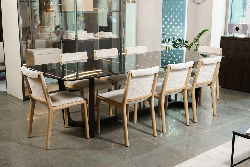 Poliform Стол Concorde Sahara noir 280 от Poliform — в интерьере