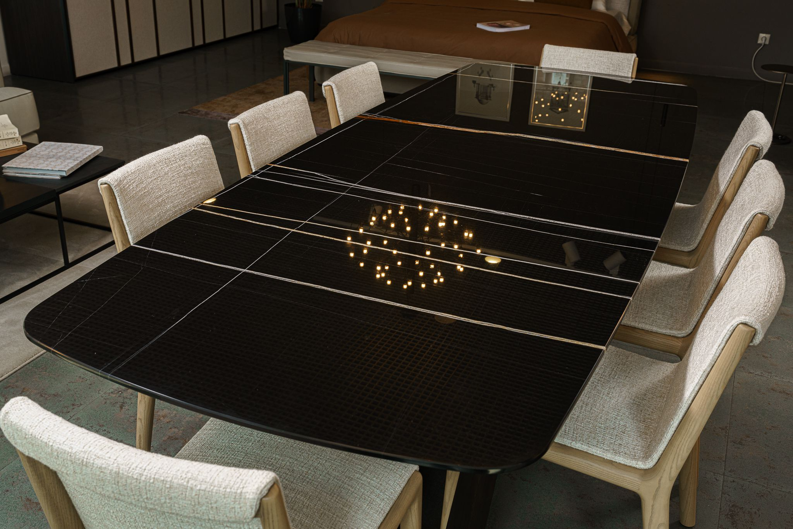 Poliform Стол Concorde Sahara noir 280 от Poliform — в интерьере