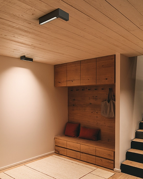 Vibia Потолочный светильник Offset от Vibia — в интерьере