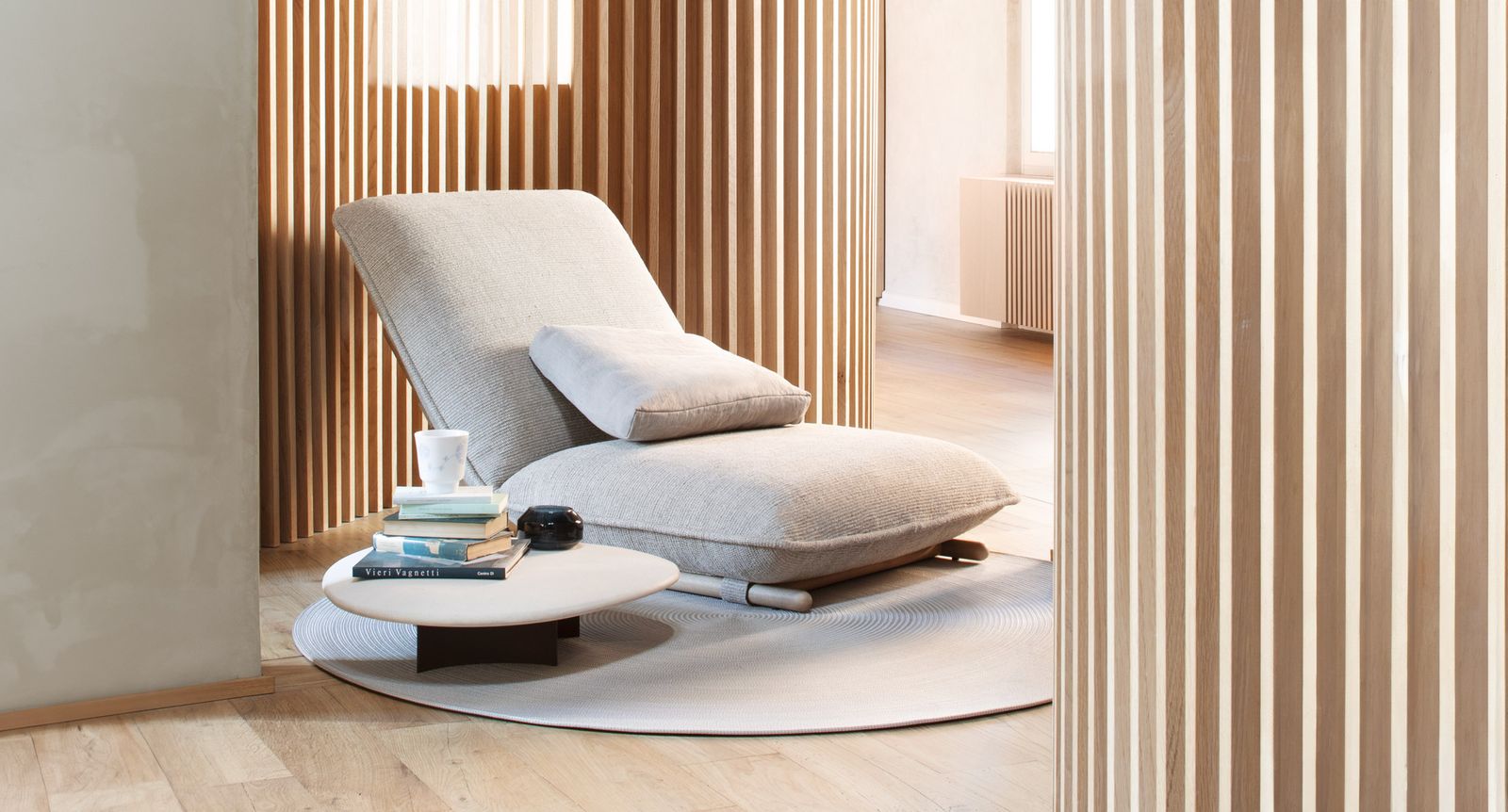 Paola Lenti Кресло-шезлонг Hiro от Paola Lenti — в интерьере