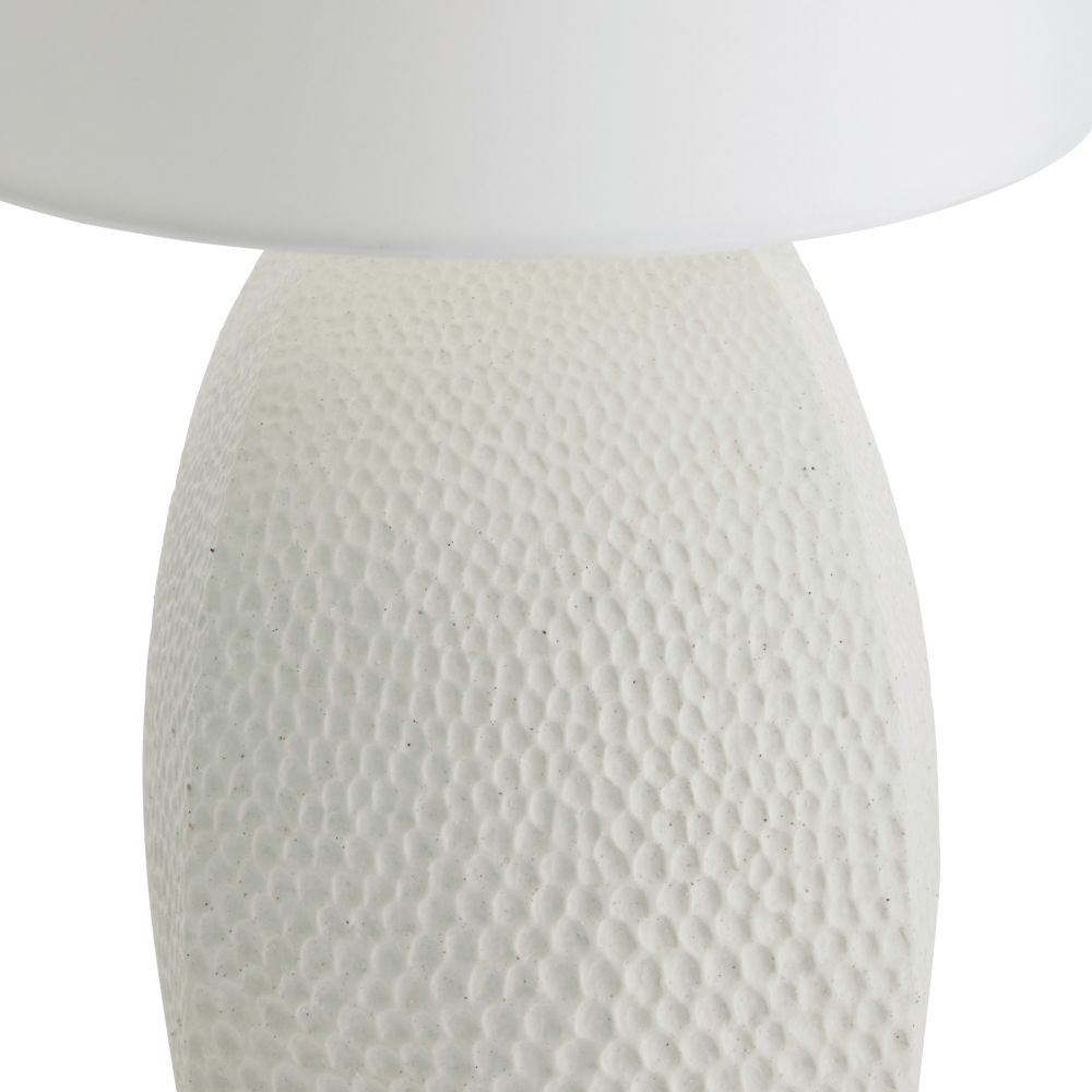 Arteriors Настольная лампа Fairbanks от Arteriors — в интерьере