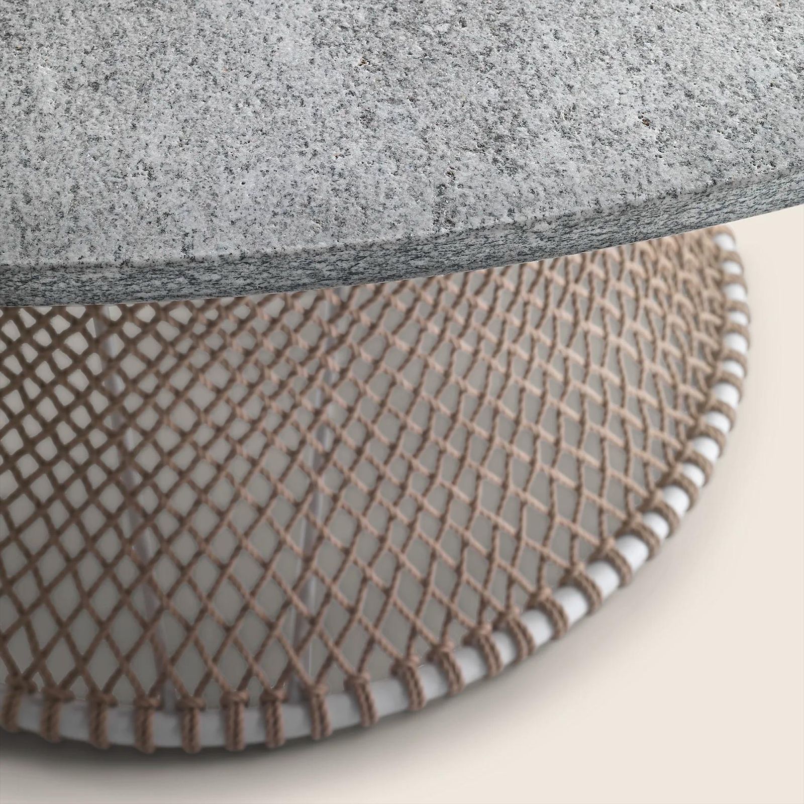 Flexform Уличный стол Oasis от Flexform — в интерьере