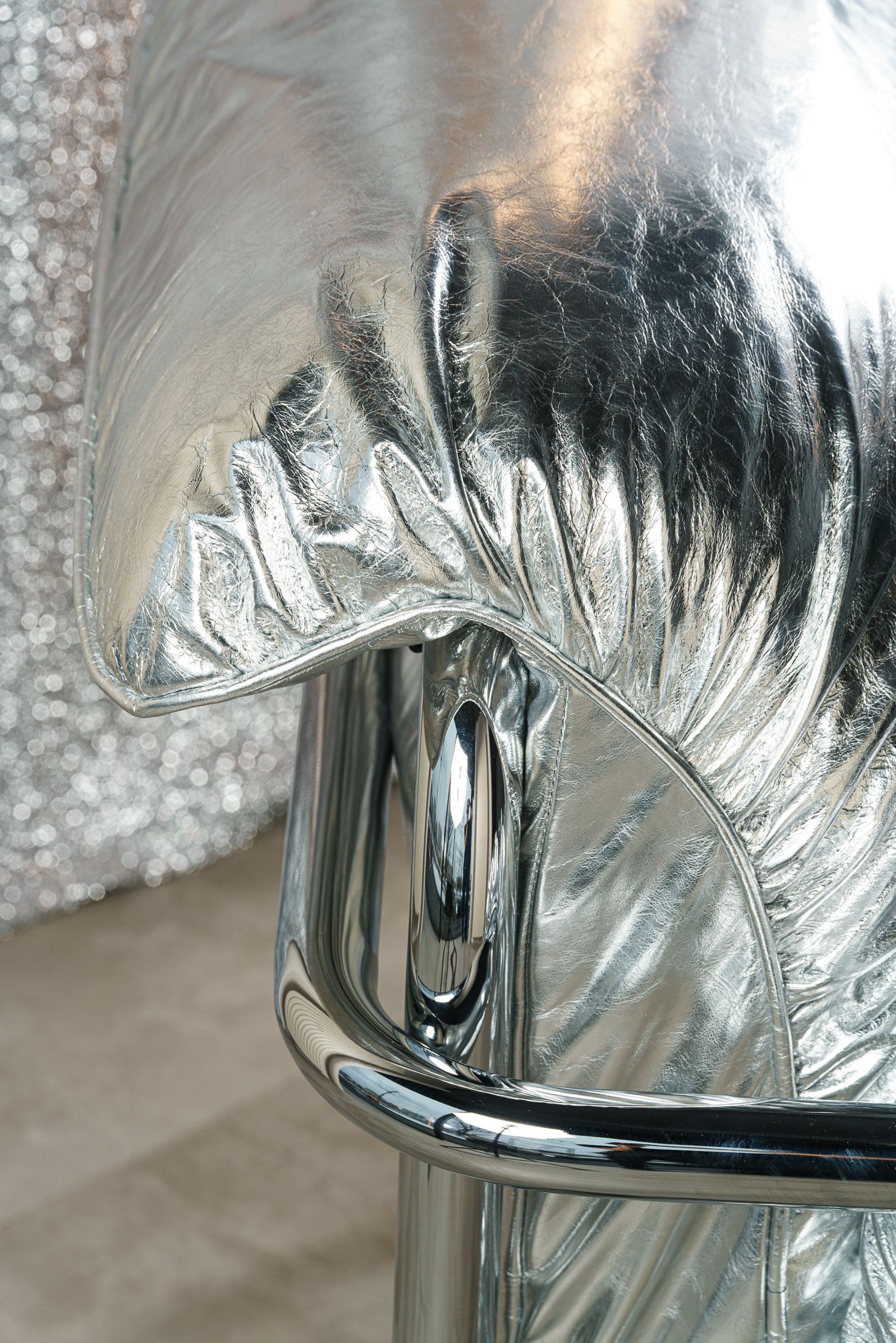 Baxter Кресло So Good Leather Silver от Baxter — в интерьере