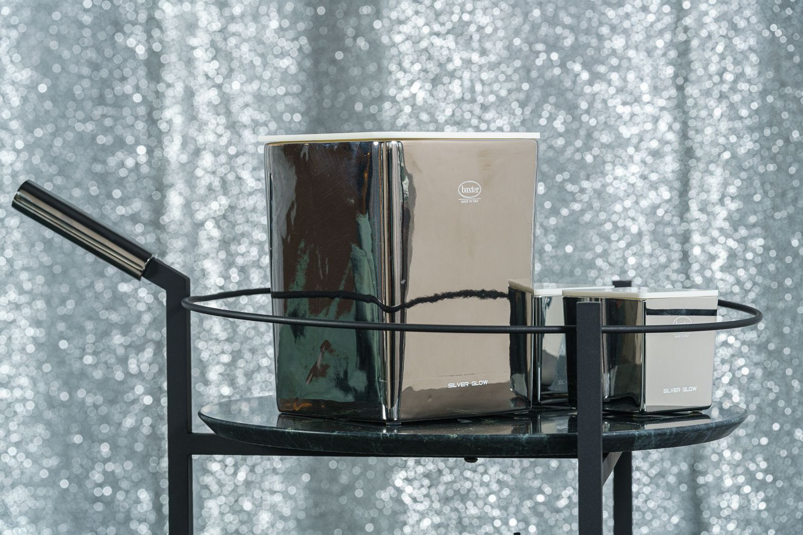 Baxter Сервировочный столик-тележка Tumbler Matte Green Alps Marble от Baxter — в интерьере