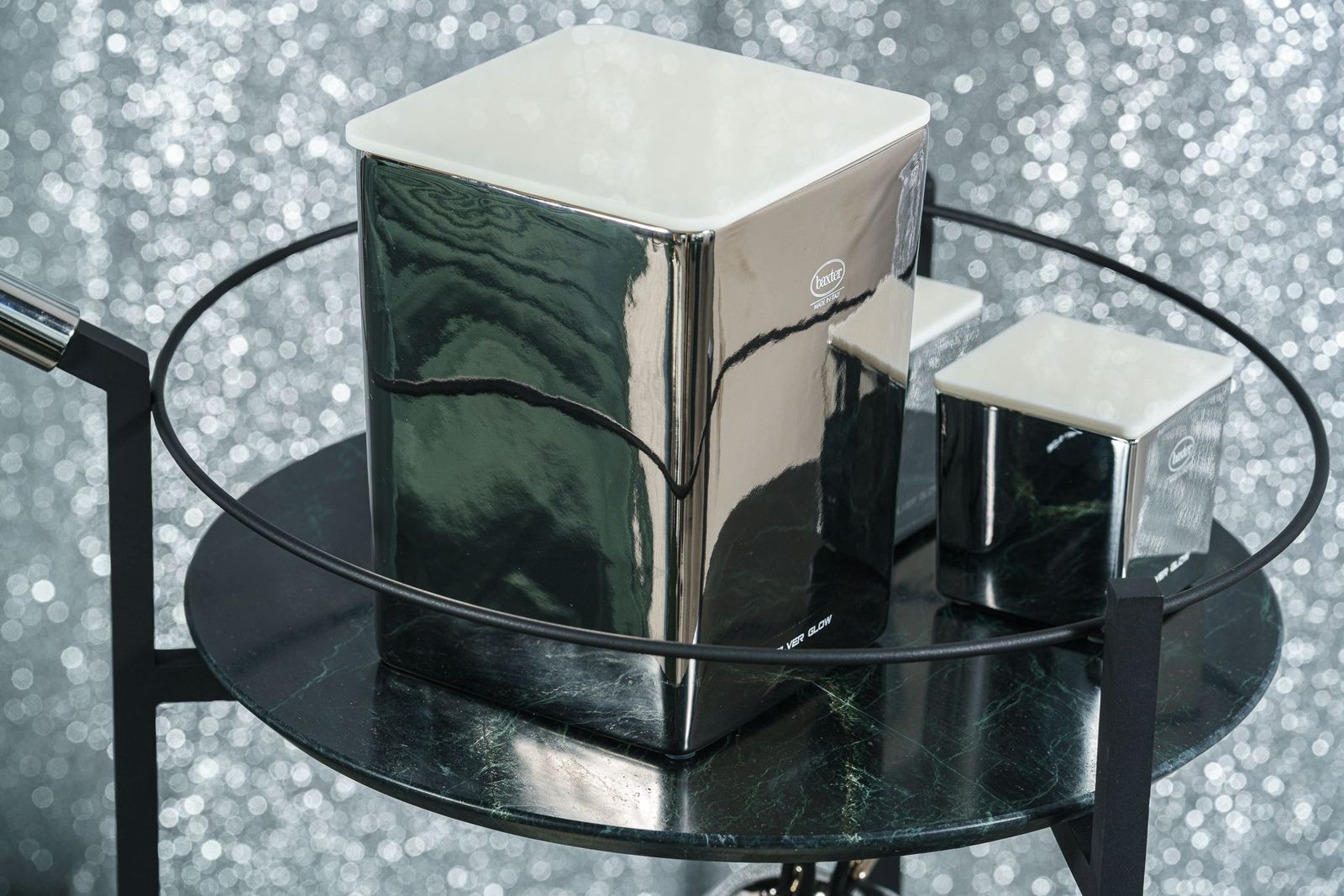 Baxter Сервировочный столик-тележка Tumbler Matte Green Alps Marble от Baxter — в интерьере