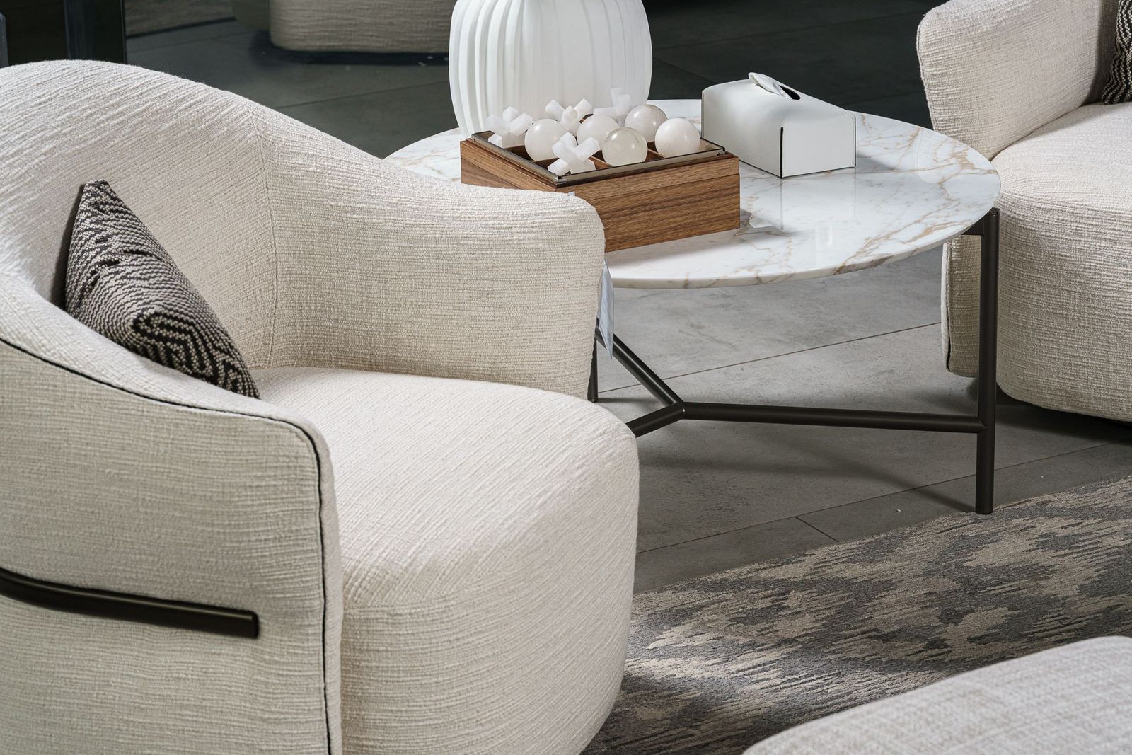 Flou Кресло Madame Butterfly Morgan 902 от Flou — в интерьере