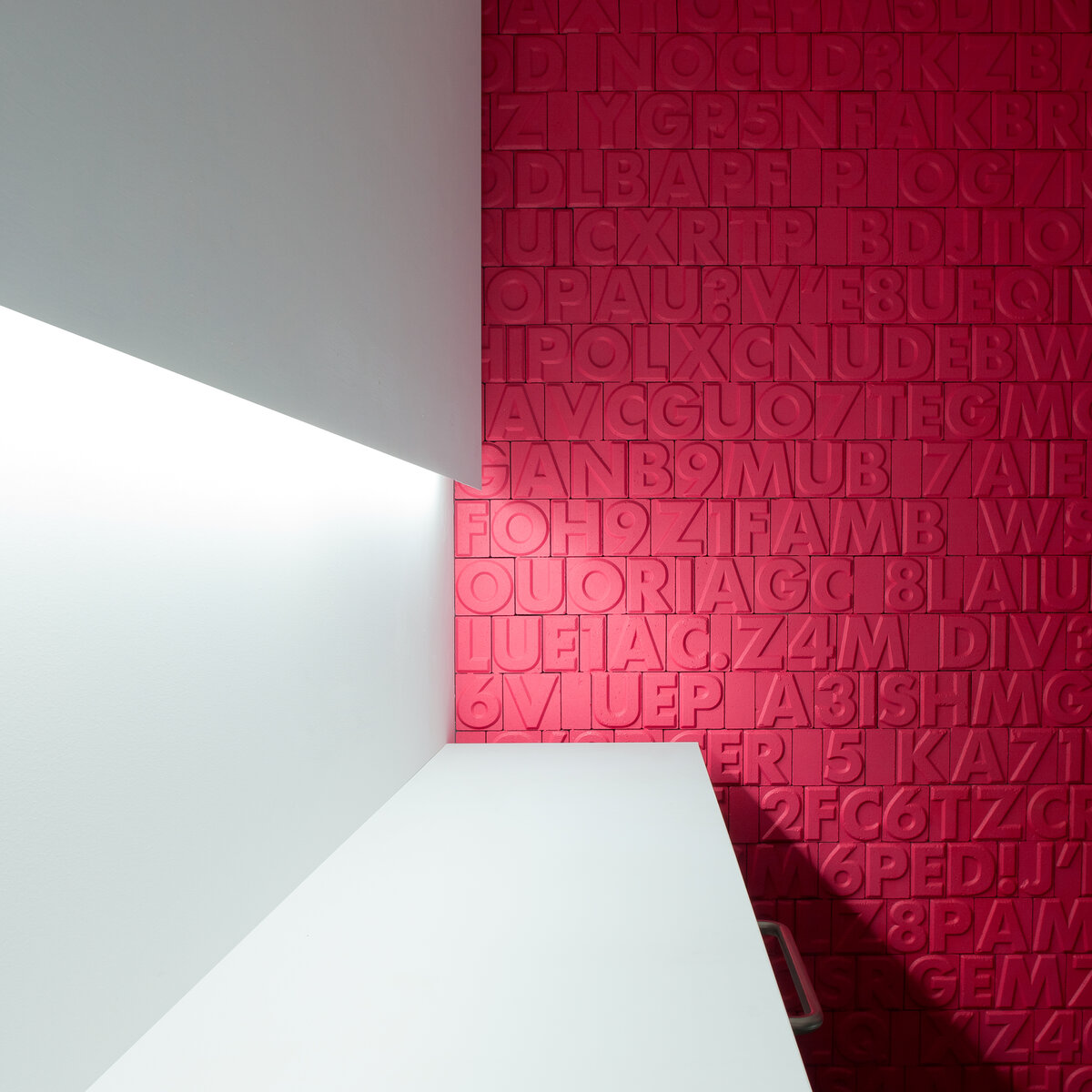 Davide Groppi Трековый светильник Lightline 0808 от Davide Groppi — в интерьере
