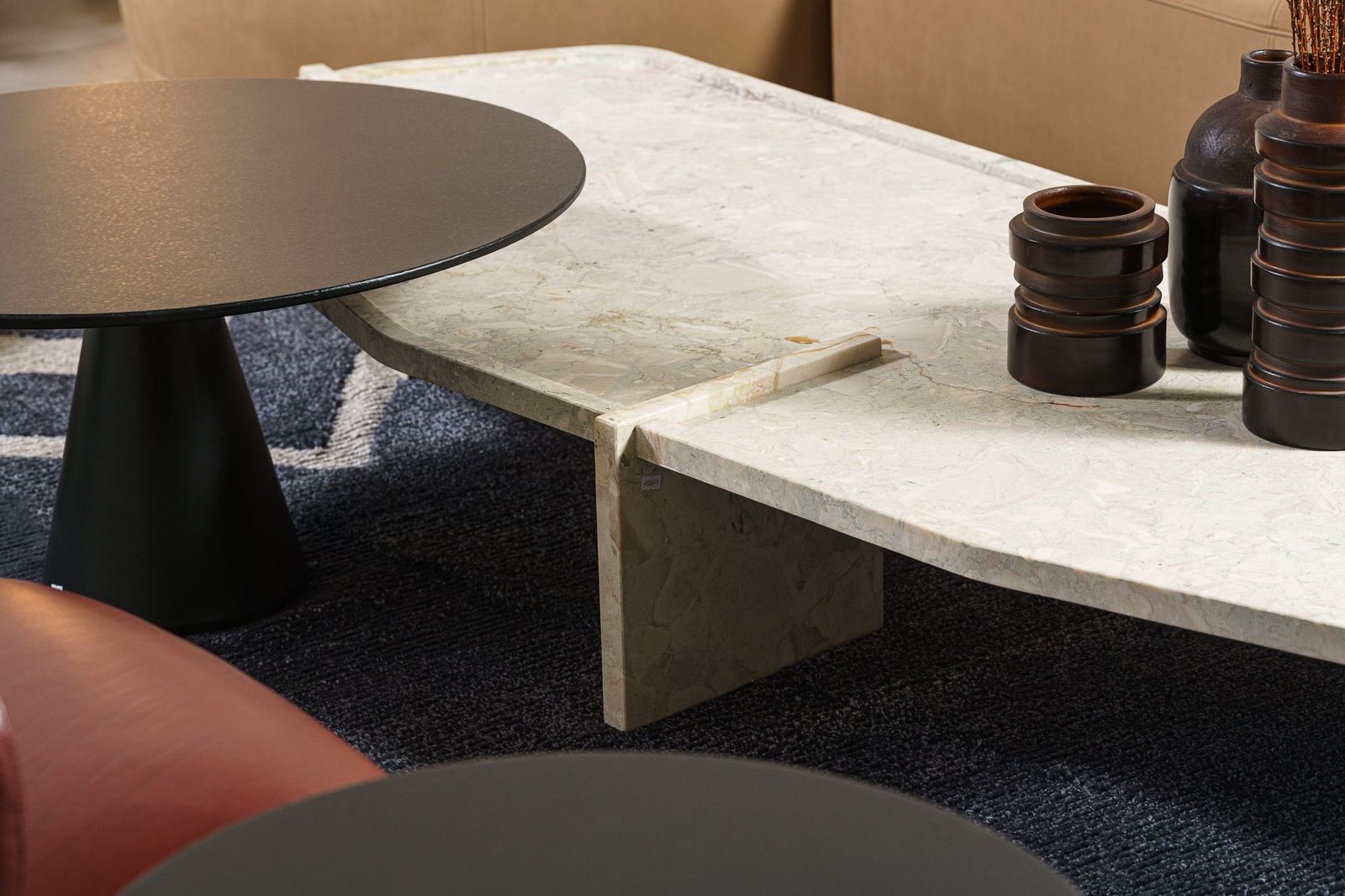Baxter Журнальный столик Lana Wildflower marble от Baxter — в интерьере